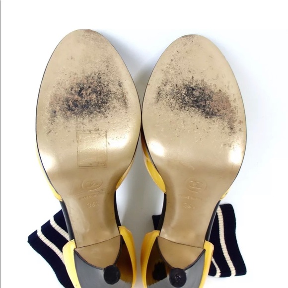 Chanel black in white strip vintage logo shoes - Picture 6 of 7